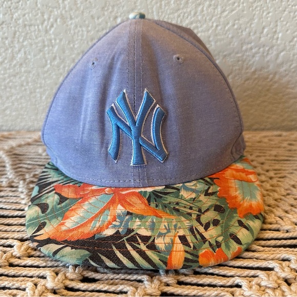 9fifty Tropical Blue Chambray New York Yankees Baseball Cap - Picture 1 of 12